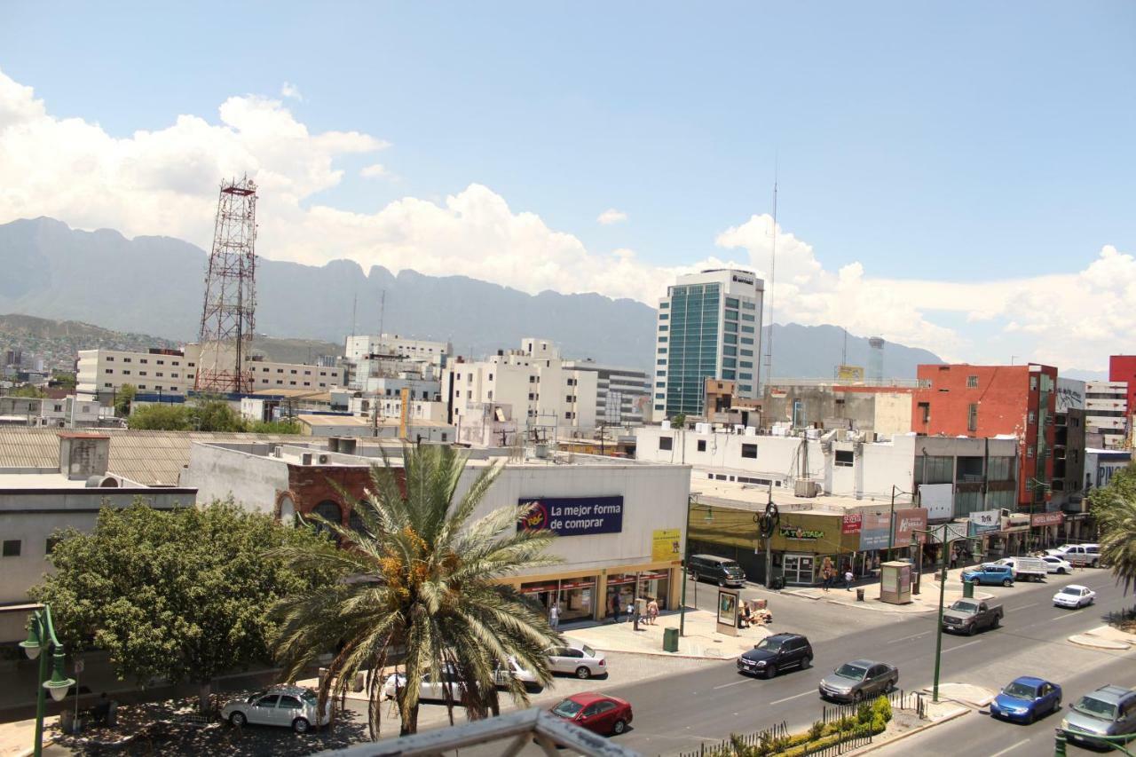 Hotel Plaza Del Arco Express مونتيري المظهر الخارجي الصورة